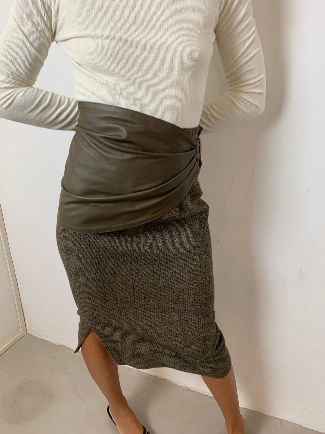 Genny wool skirt