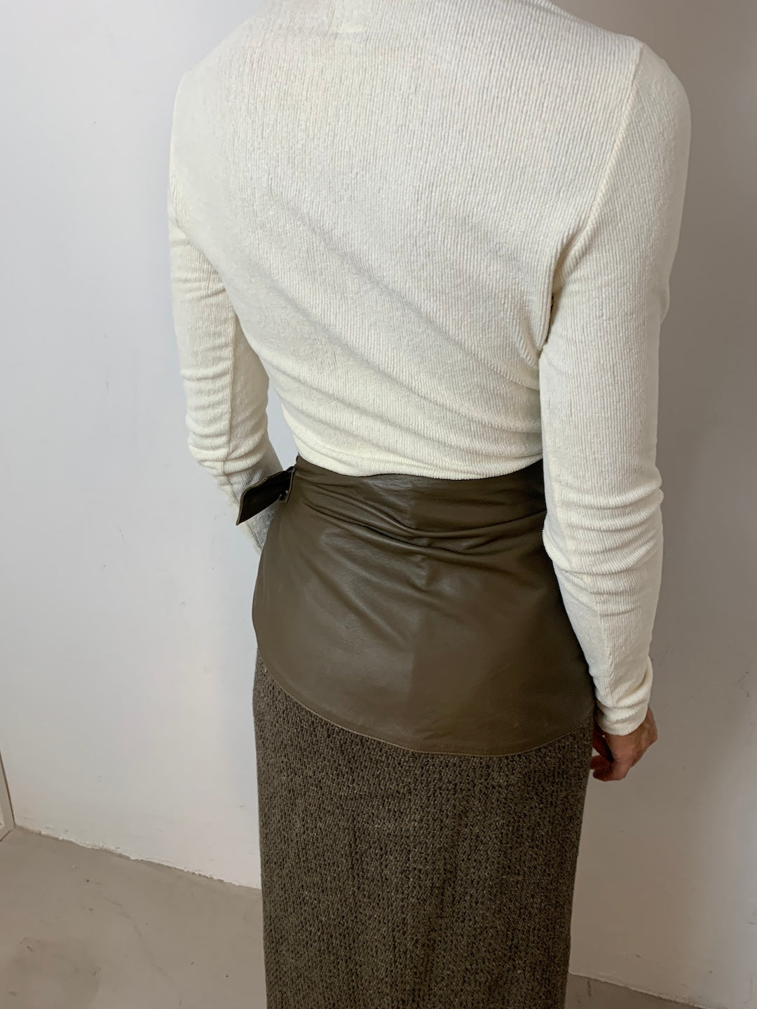 Genny wool skirt